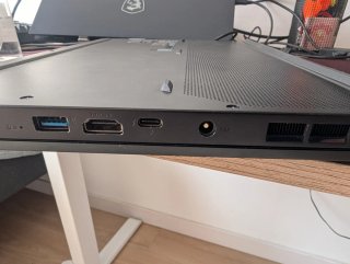 MSI Stealth GS66 10SE Portátil Gaming