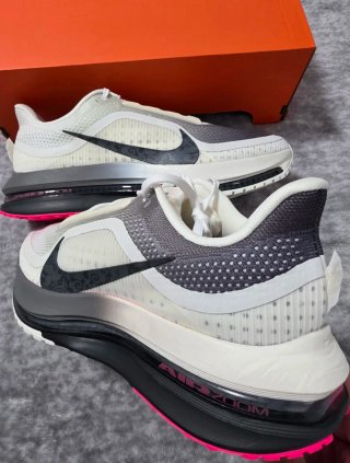 Nike Pegasus Premium Year of the Horse