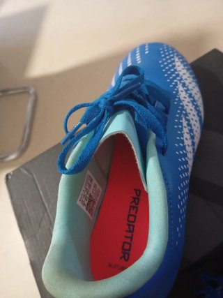 Botas de fútbol Adidas Tacos Talla 37 solo 1puesta