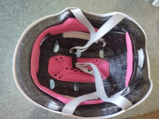 Casco infantil bici/patines rosa y blanco