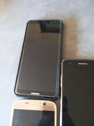 Lote 3 móviles: Samsung, Huawei, LG