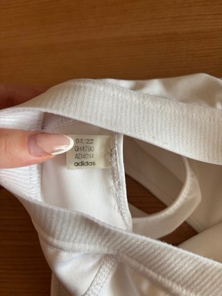 Top deportivo Adidas blanco Xs