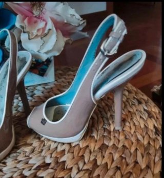 Scarpe donna beige