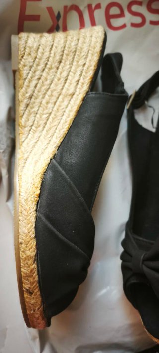 Sandalias cuña