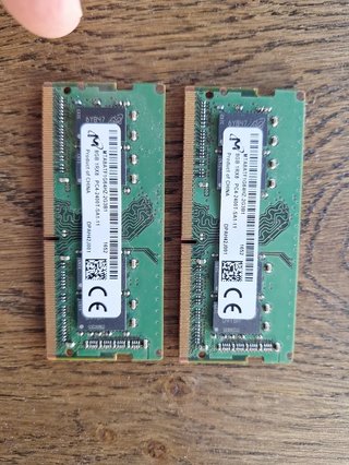 2x 8GB DDR4 2400MHz SO-DIMM RAM