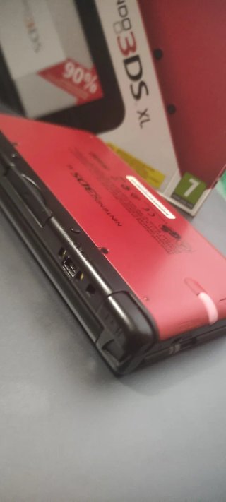 Nintendo 3DS XL