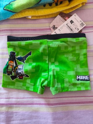 Calções Minecraft 18-24m + Toalha Oferta