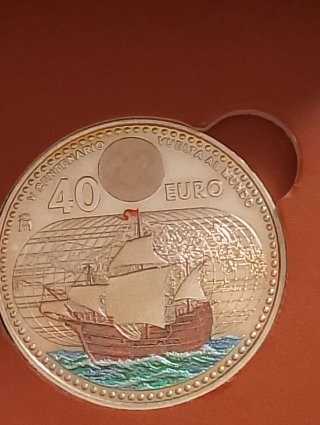 Moneda 40 Euro Plata 925 V Centenario Vuelta al Mu