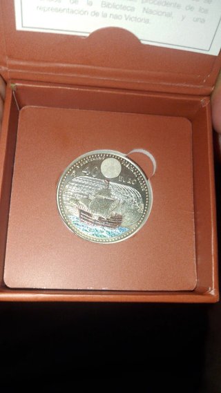 Moneda 40 Euro Plata 925 V Centenario Vuelta al Mu
