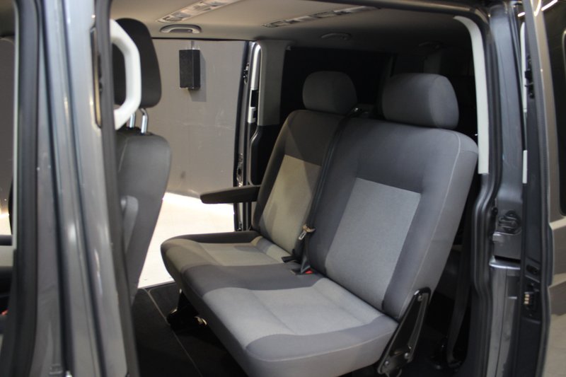 Volkswagen Caravelle 2.0 TDI Comfortline Edition 2015, foto 12