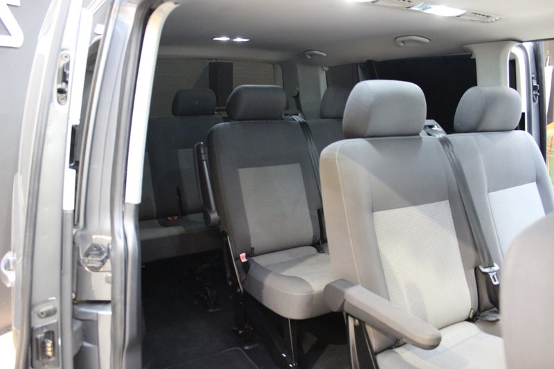 Volkswagen Caravelle 2.0 TDI Comfortline Edition 2015, foto 17