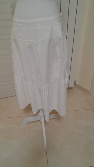 Gonna midi bianca + blusa righe Oviesse