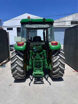 Tractor John Deere 5100M
