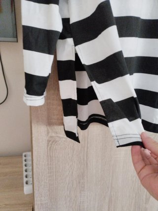 Lote 2 camisetas rayas blancas y negras