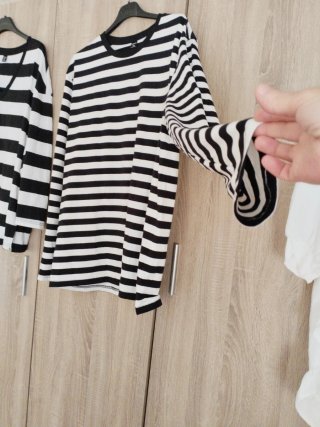 Lote 2 camisetas rayas blancas y negras