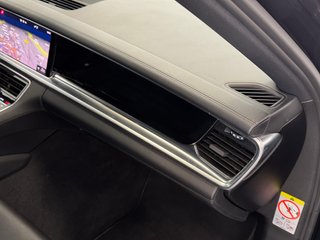 Porsche Panamera 4 E-Hybrid