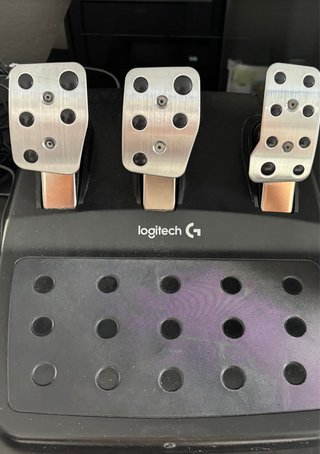 Volante Logitech G29 con Pedales y Palanca
