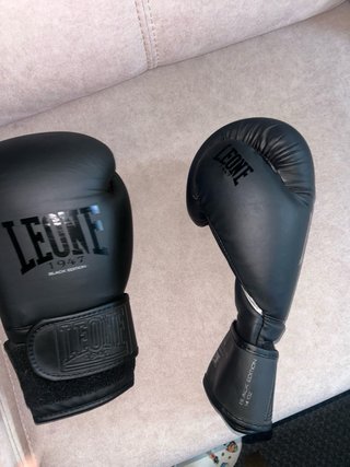 Guantes de boxeo Leone Black Edition