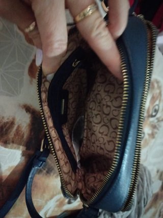 Bandolera Guess Beige y Azul
