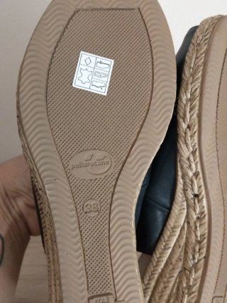 Sandalias mujer negras y doradas T38