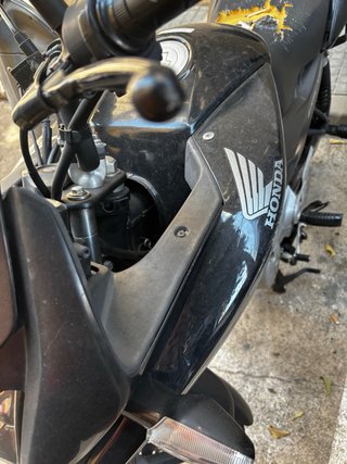 Honda Naked Negra