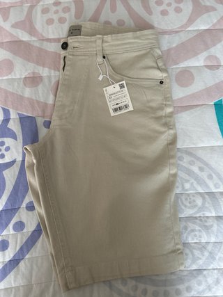 Bermudas Alvaro Moreno Beige Talla L