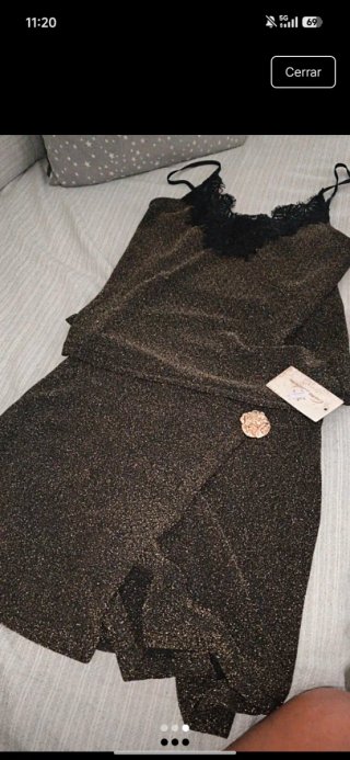 Conjunto top y falda nuevo sin estrenar