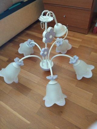 Lámpara infantil 5 brazos flor morada