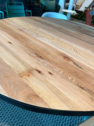 Mesa Roble Macizo 160cm Diámetro
