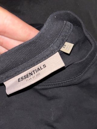 Camiseta Essentials Negra