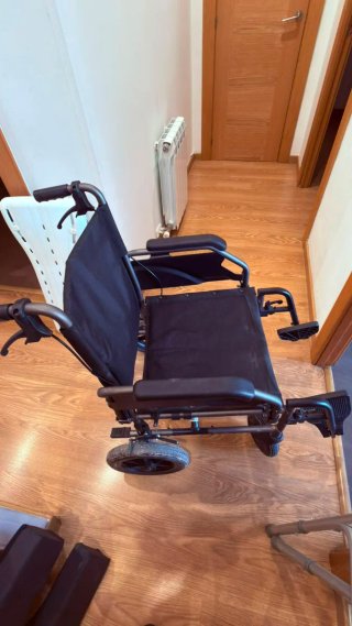 Silla de Ruedas,andador, silla para lá ducha