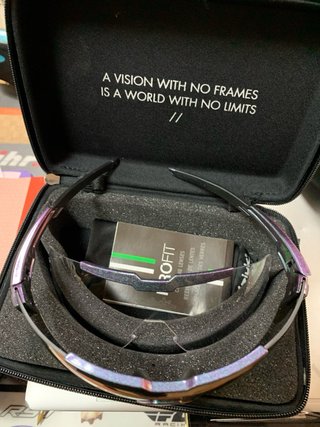 Gafas de sol deportivas con funda spiuk profit