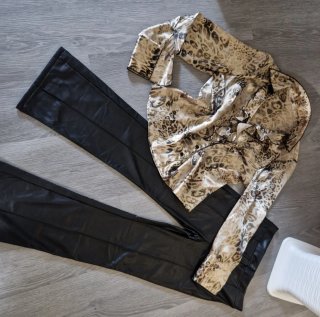 Conjunto Blusa y Pantalón Estampado Animal Print