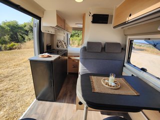 Sunlight 600 cliff solo 9.000 km CAMPER reestreno¡