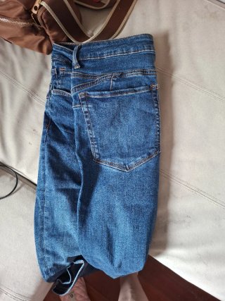 Pantalón vaquero slim Pedro del Hierro azul. Elast
