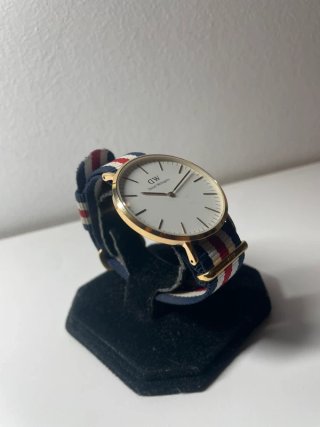 Reloj Daniel Wellington Dorado Multicolor