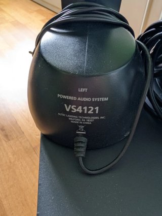 Altavoces Altec Lansing 2.1 Negros
