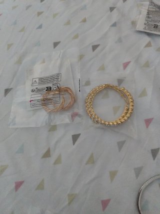 Pulsera plateada con brillantes de acero 5 euros