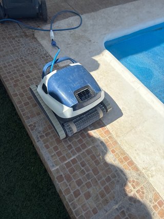 Limpiafondos Dolphin Blue Maxi 35