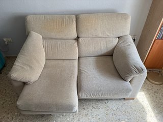 Sofá de 2 plazas beige