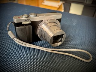 Cámara compacta Panasonic Lumix TZ71 (Como nueva)