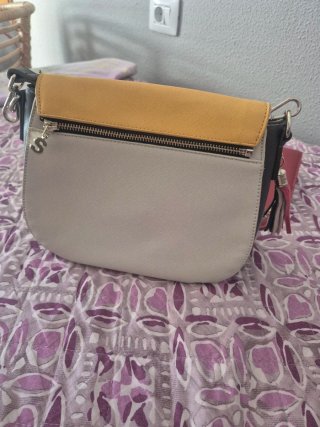 Bolso Desigual Piel Rojo y Amarillo
