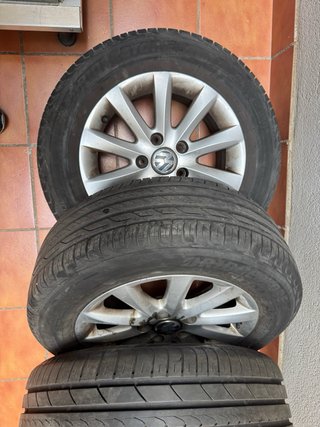 Llantas 195/65R15 VW 15” originales