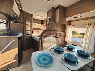 PERFILADA BAVARIA T600 CON CAMA FRANCESA