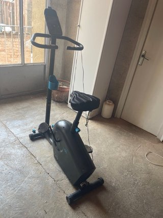 Bicicleta estática Decathlon poco usada