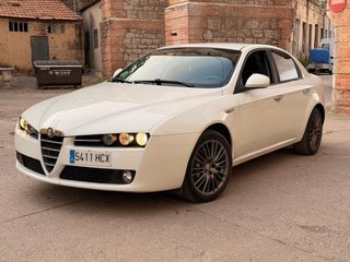 Alfa Romeo 1.9JTD CON PEGATINA AMBIENTAL IMPECABLE