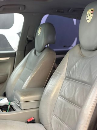 Porsche Cayenne 2003