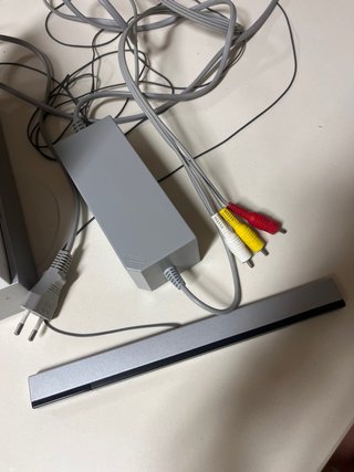 Consola Nintendo Wii Blanca + 2 mandos