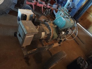 Motor de riego y generador