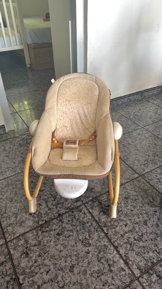 Hamaca balancín musical para bebé